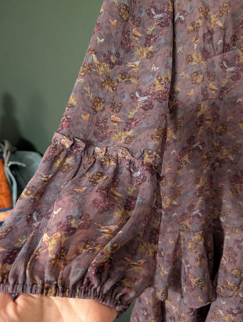 Code X Mode Women's Purple Floral V-Neck Tiered Long-Sleeve Floral Dress 🩵 - Picture 3 of 11